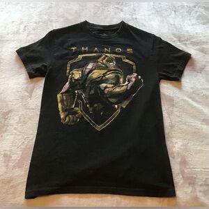 ✨✨ Marvel The Avengers End Game Thanos Tee Size S ✨✨